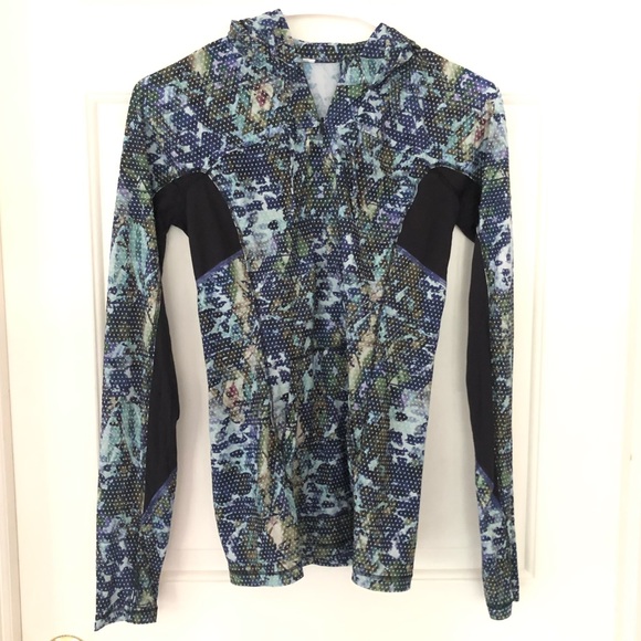 lululemon athletica Tops - RARE Lululemon Thin Quarter Zip Hoodie, Multicolor